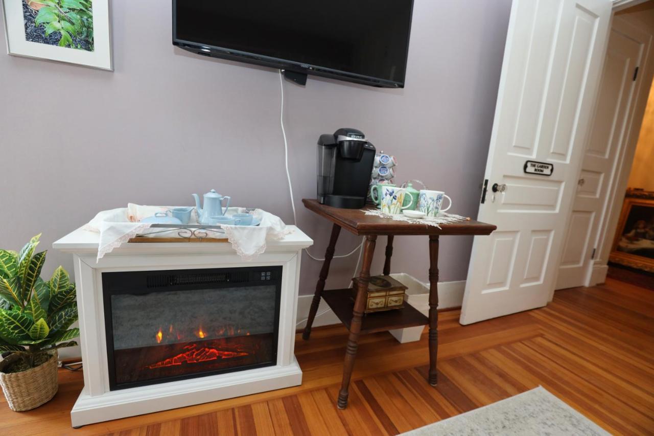 Virginia Point Inn Галвестън Екстериор снимка